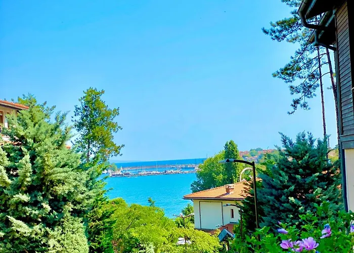 Aj 2, Santa Marina Village, Apartamento